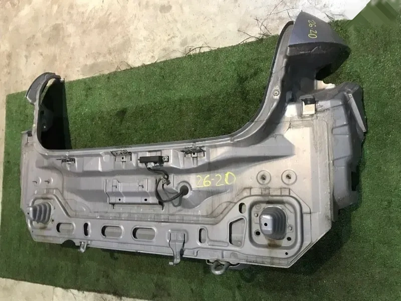 Nissan Bluebird Ֆառթուկ պանել