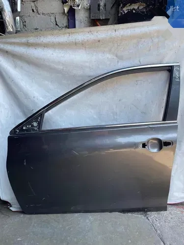 Toyota Camry V55 Դուռ դիմացի